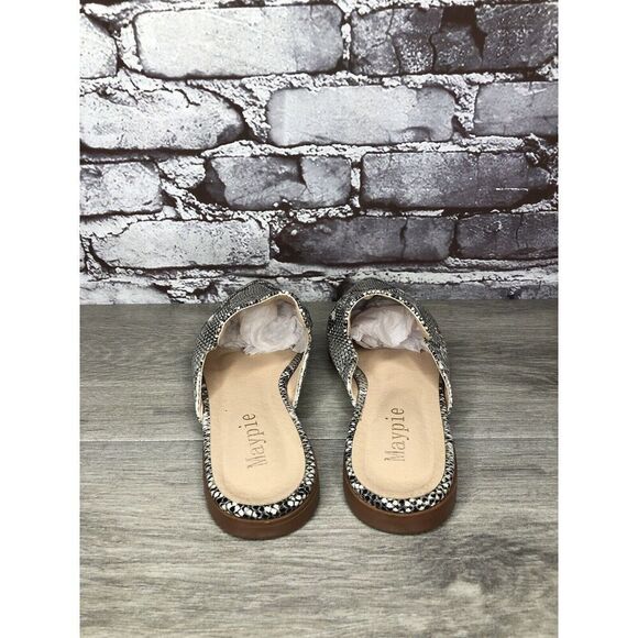 Maypie Ivory Black Snake Skin Print Pointed Toe Flats Mules Women Sz 7M US/38EU - Picture 13 of 16